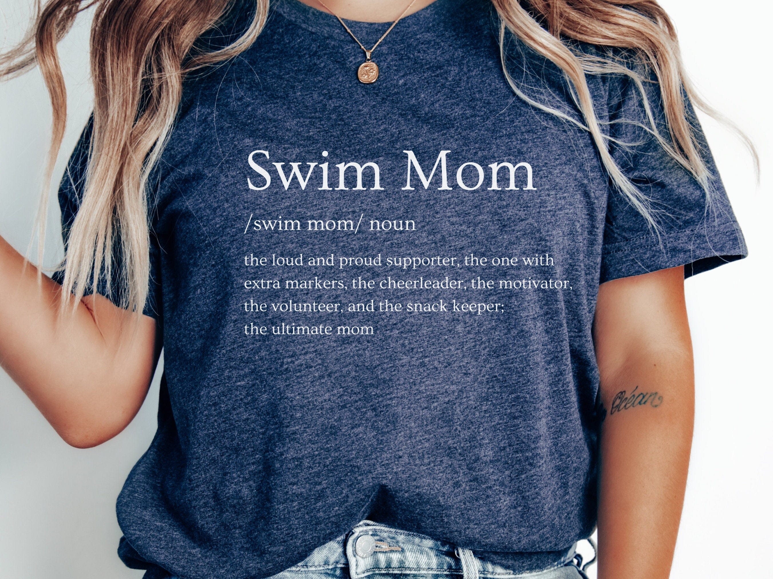 Swim mom definition shirt, swim mom, Swim mom life Swim mom tshirt Swimming mom Swim mom gift for swim mom team shirt definition t shirt