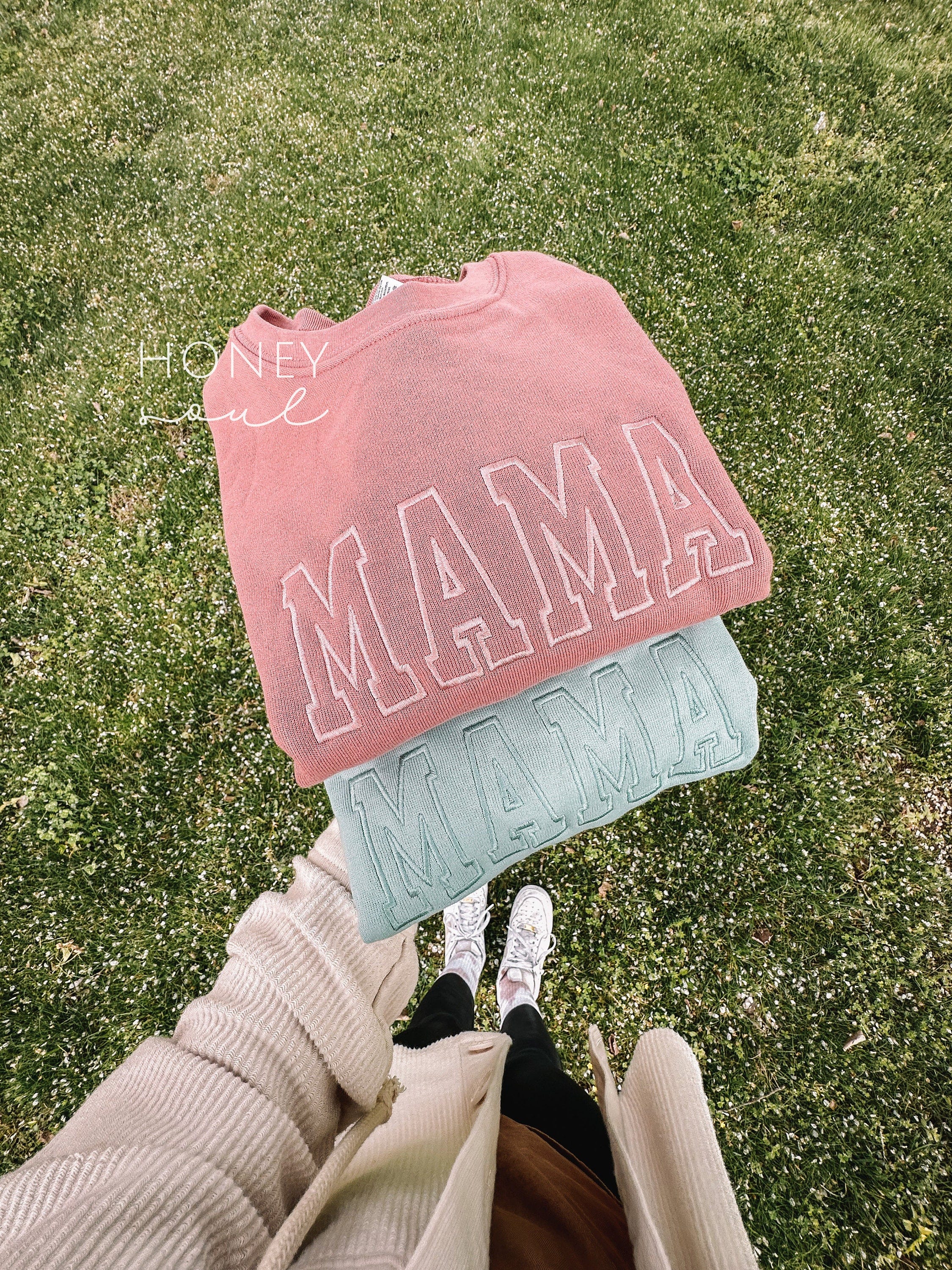 Neutral Embroidered MAMA Sweatshirt || Embroidered MAMA Pullover || Gifts for Mom || Mom Style || Cozy Lounge Wear || lightweight Sweatshirt