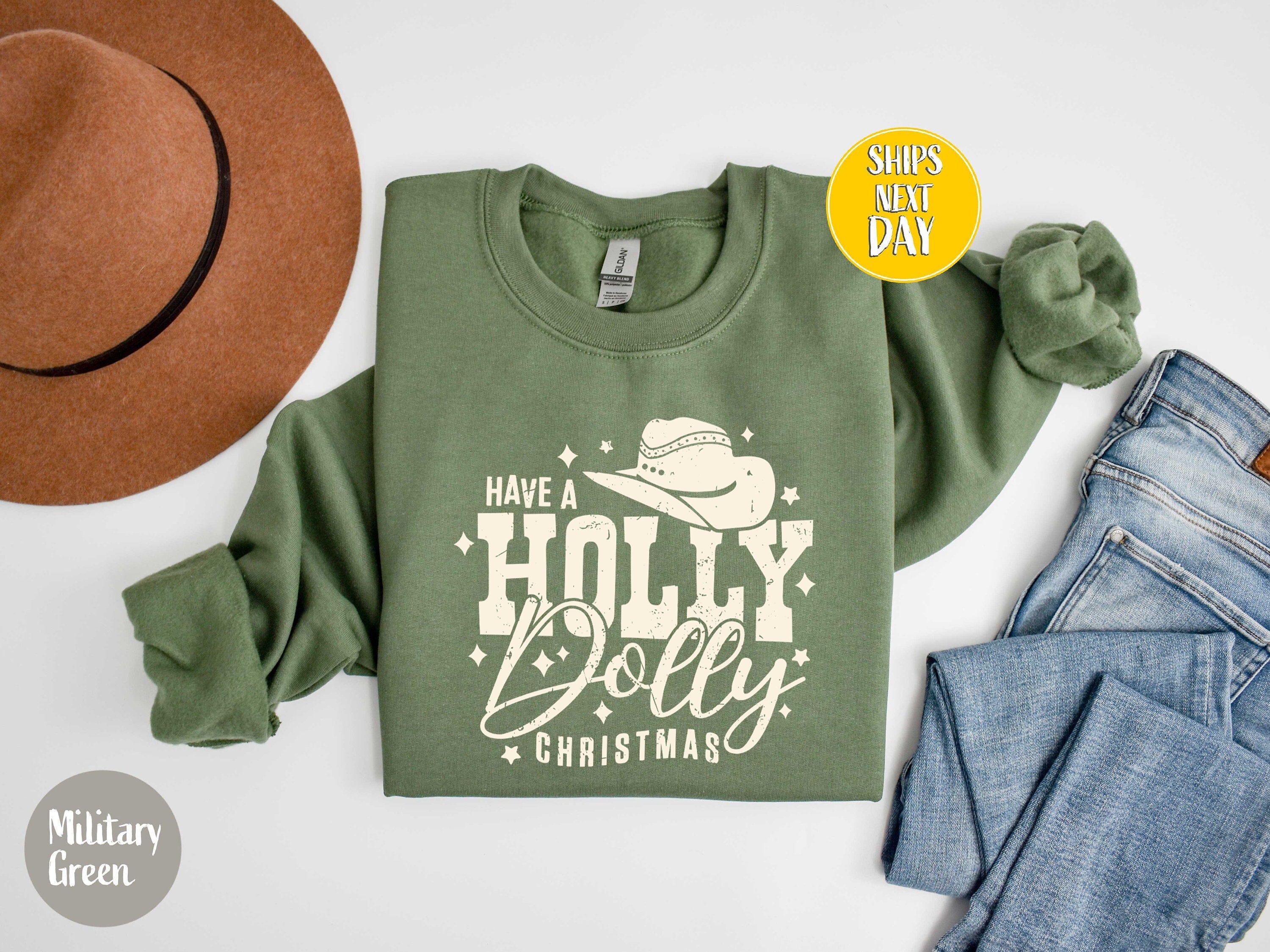 Vintage Santa Dolly Sweatshirt, Have A Holly Dolly Christmas sweater, Western Xmas, Retro Christmas Dolly Parton, Be A Dolly Xmas Shirt -C51