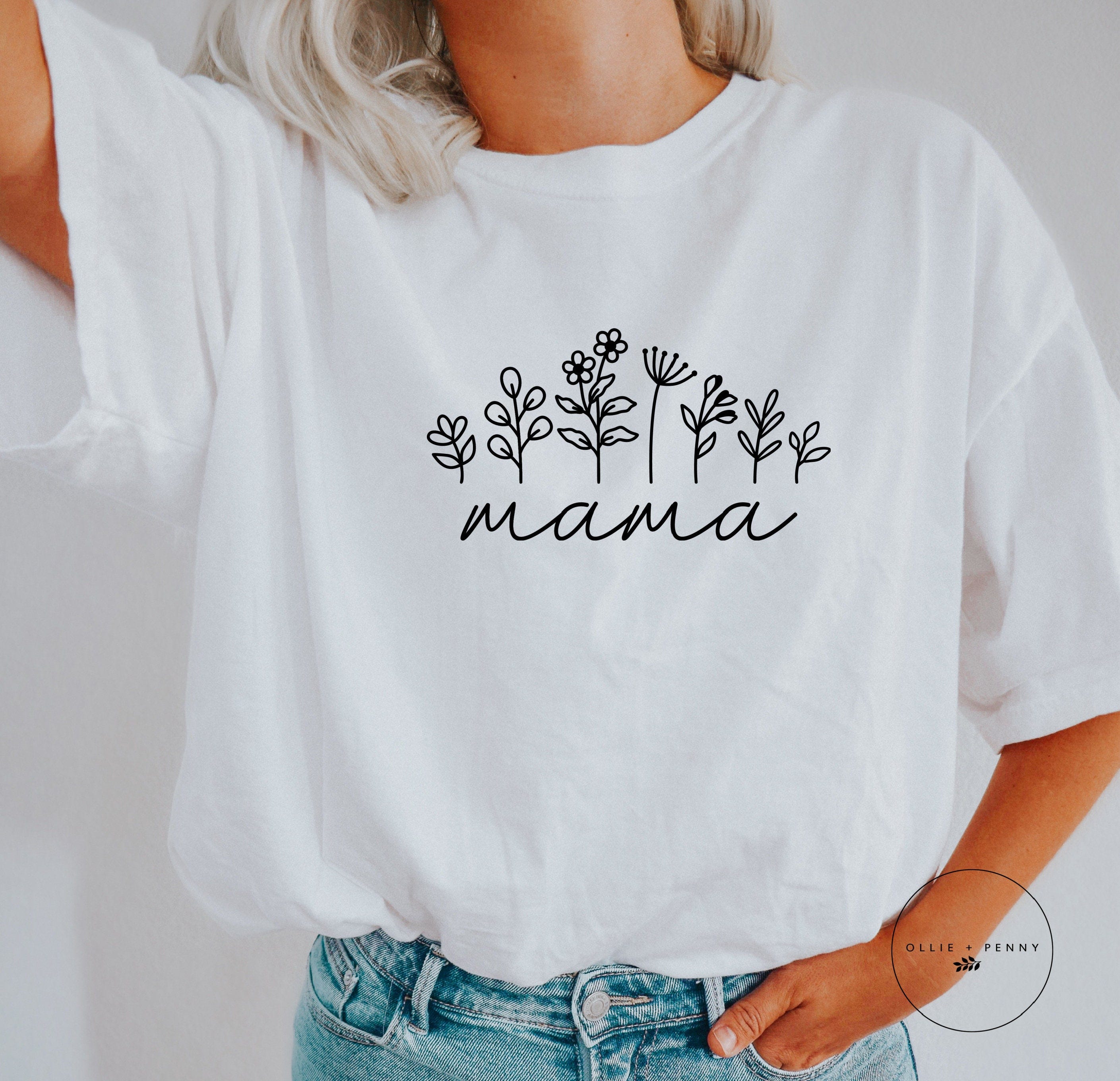 Floral Mama T-Shirt, Minimalist Mama tee, Mama shirt, Mom Crewneck, Oversized, Gift for Her, Gift for Mom, Ollie and Penny, Comfort Colors