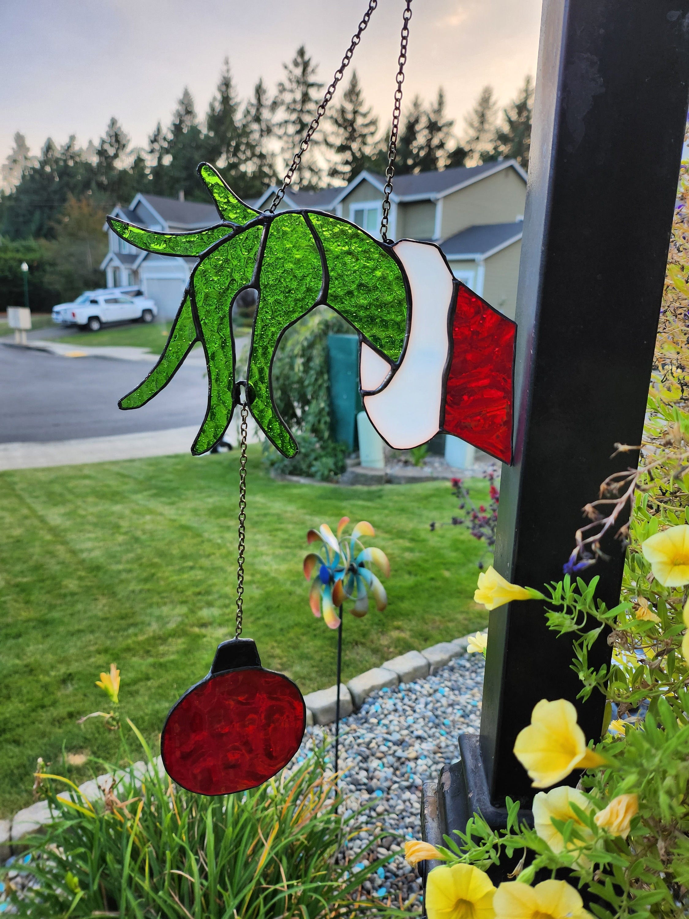 Grinch Suncatcher