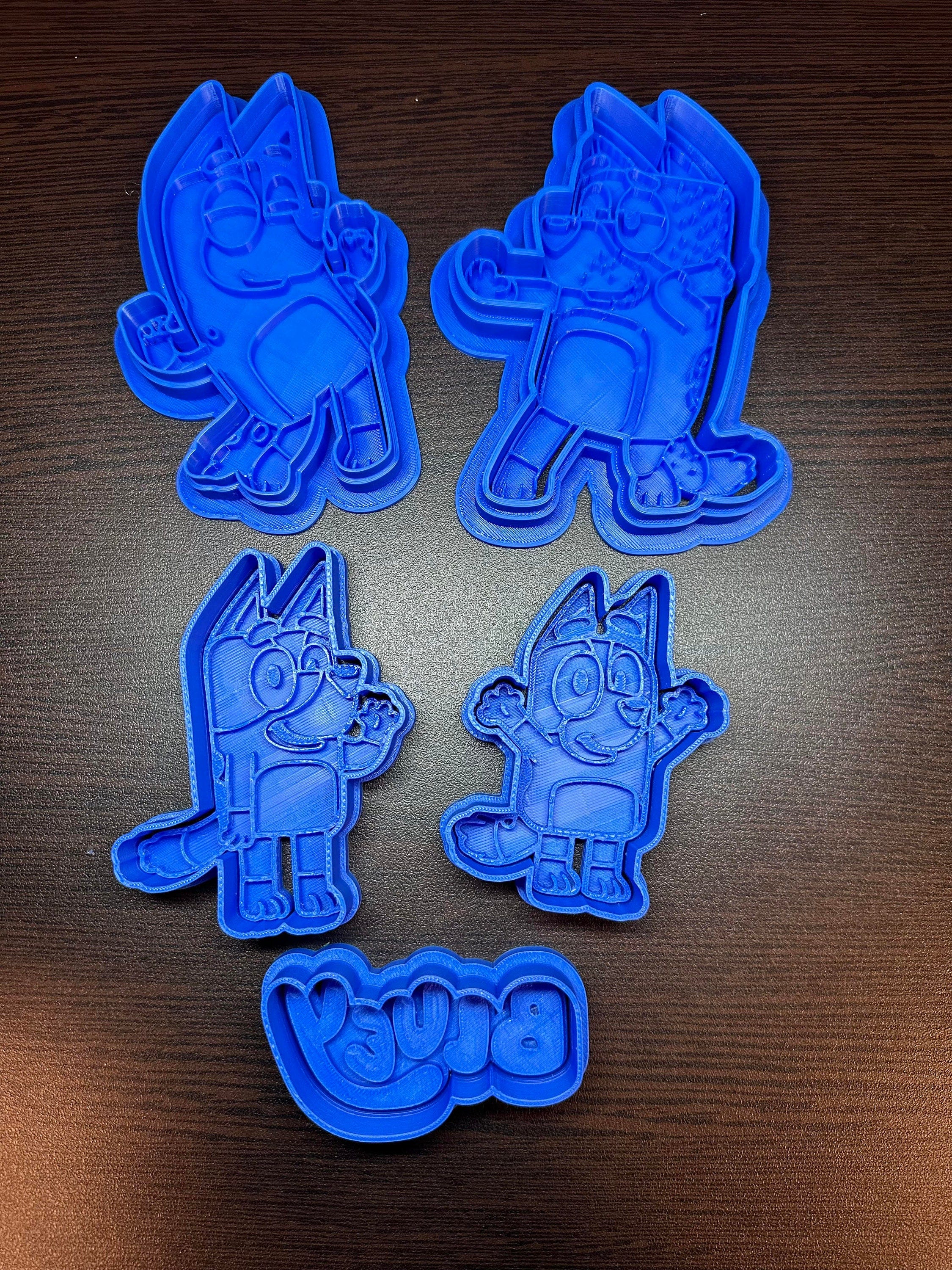 Bluey Family Cookie Cutters - Bluey Bingo Bandit Chilli and the Logo