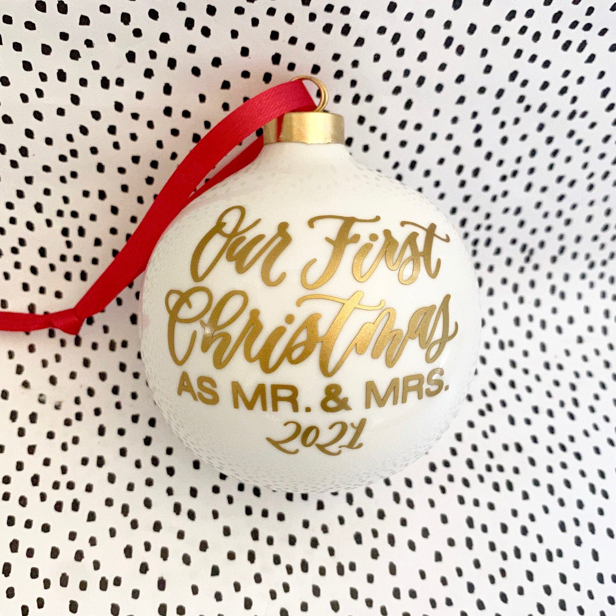 Our First Christmas as Mr and Mrs Ornament - 4" Wedding Ornament Personalized - Wedding Gift for Couple - Couples Ornament - Newlywed Gift