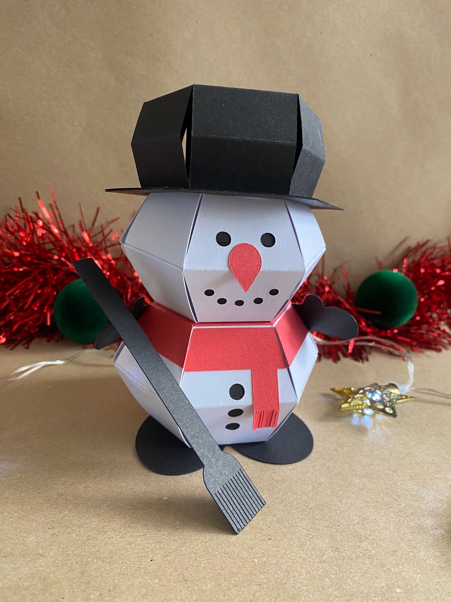 Pop-up snowman, Christmas card/decoration, Folds flat, Digital download SVG files, DIY project, Ideal for Cricut, Detailed PDF instructions
