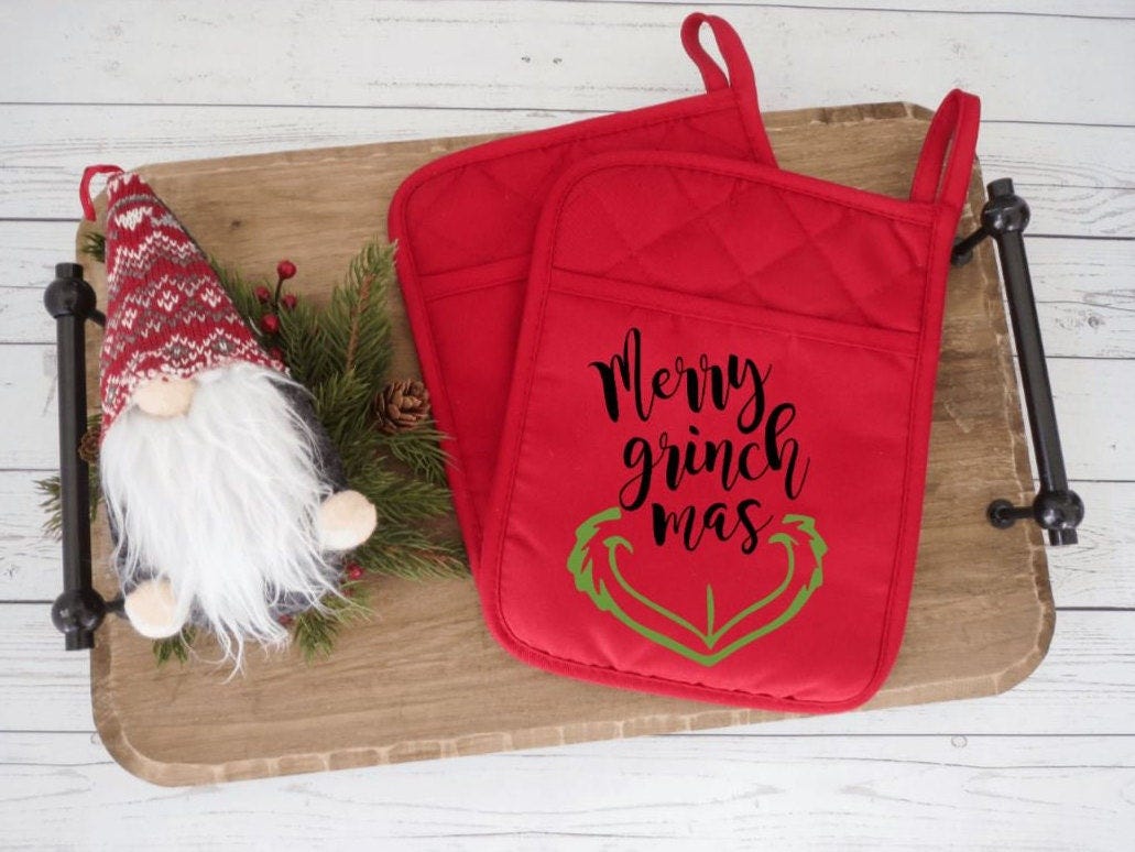 Merry Grinch Mas / Funny Pot Holders / Oven Mitts / Kitchen Decor / Holiday Gift