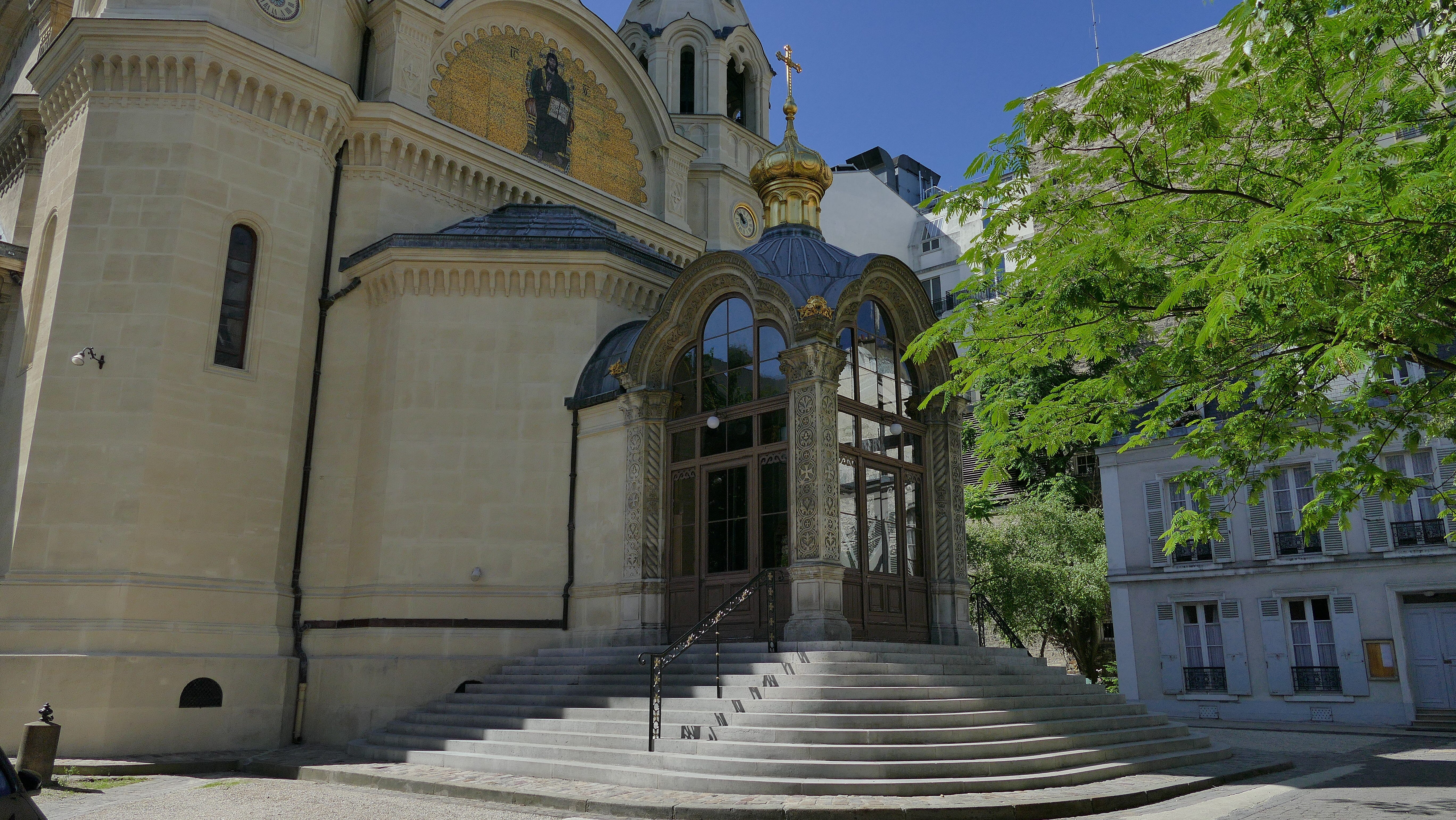 Entrée de la cathédrale 