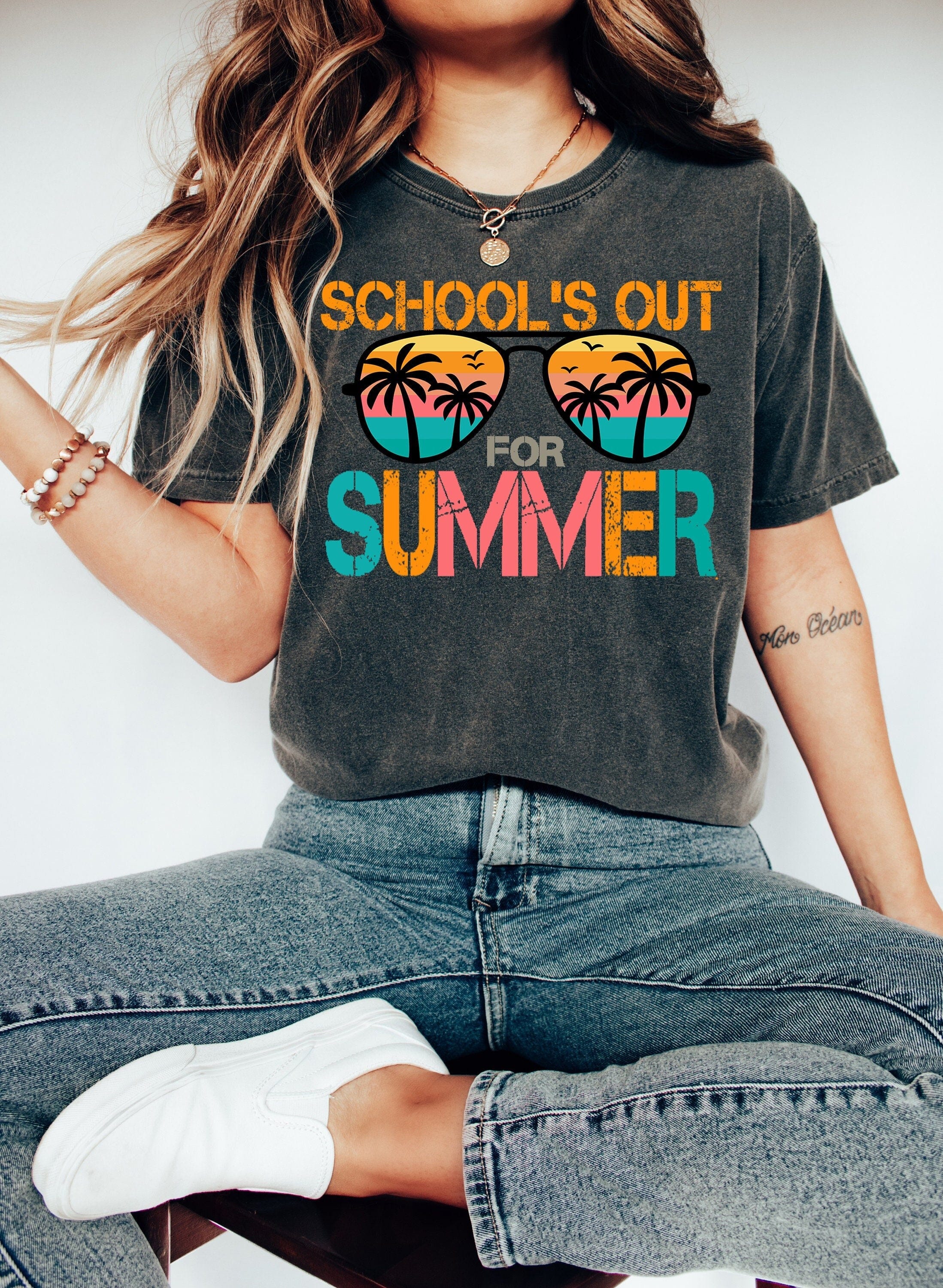 School Out Summer shirt,Last Day Of School Teacher Shirt,We Out Teacher Shirt,Teacher Beach ShirtTeacher Summer Shirt,Class Dismissed shirt