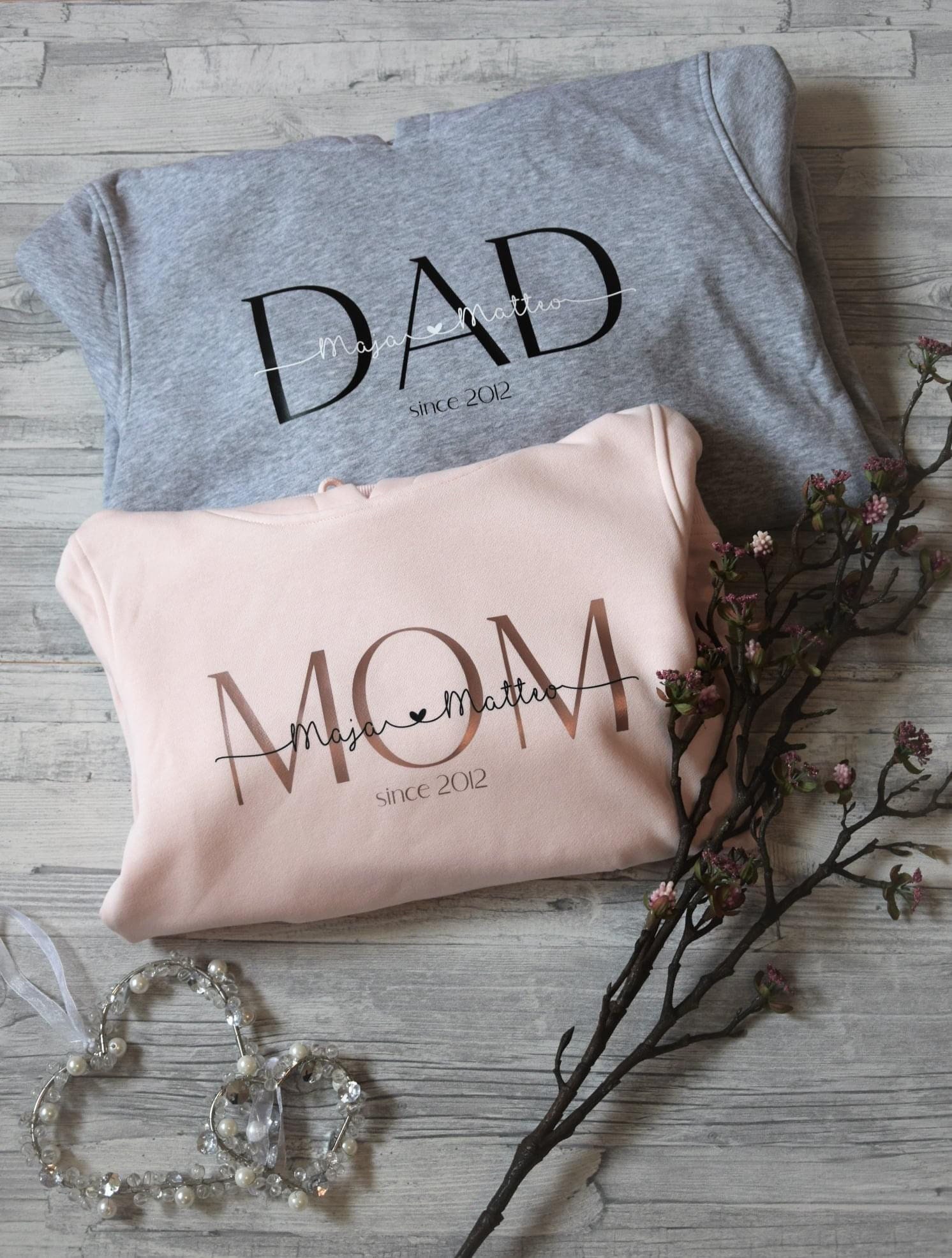 Mom hoodie personalized with children