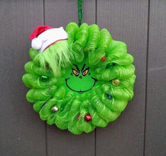 Light up Small Grinch Wreath