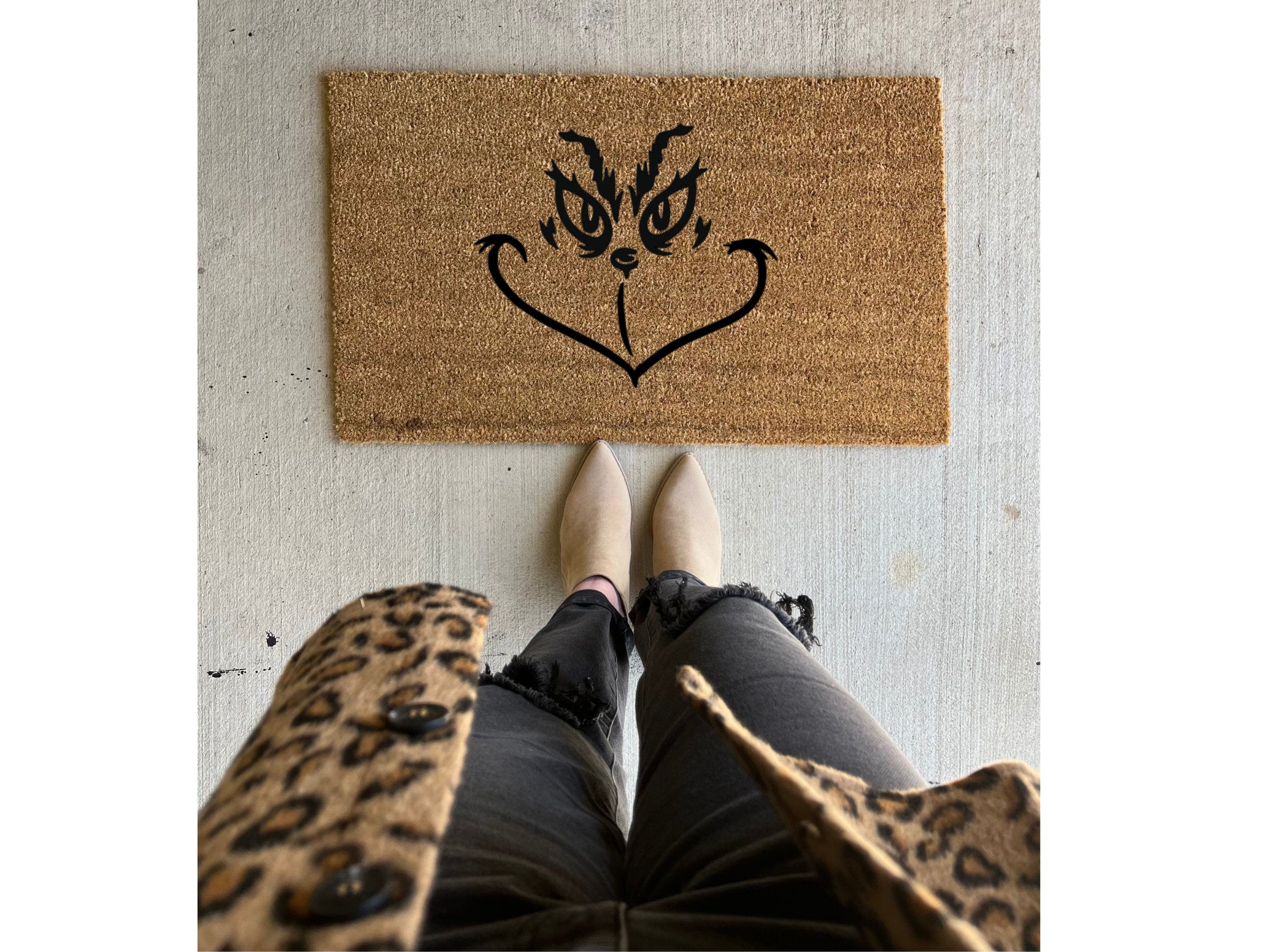 Grinch Doormat | The Grinch | Ew people | welcome mat | Christmas doormat | Doormat | Christmas decor | Door mat | Grinch Face