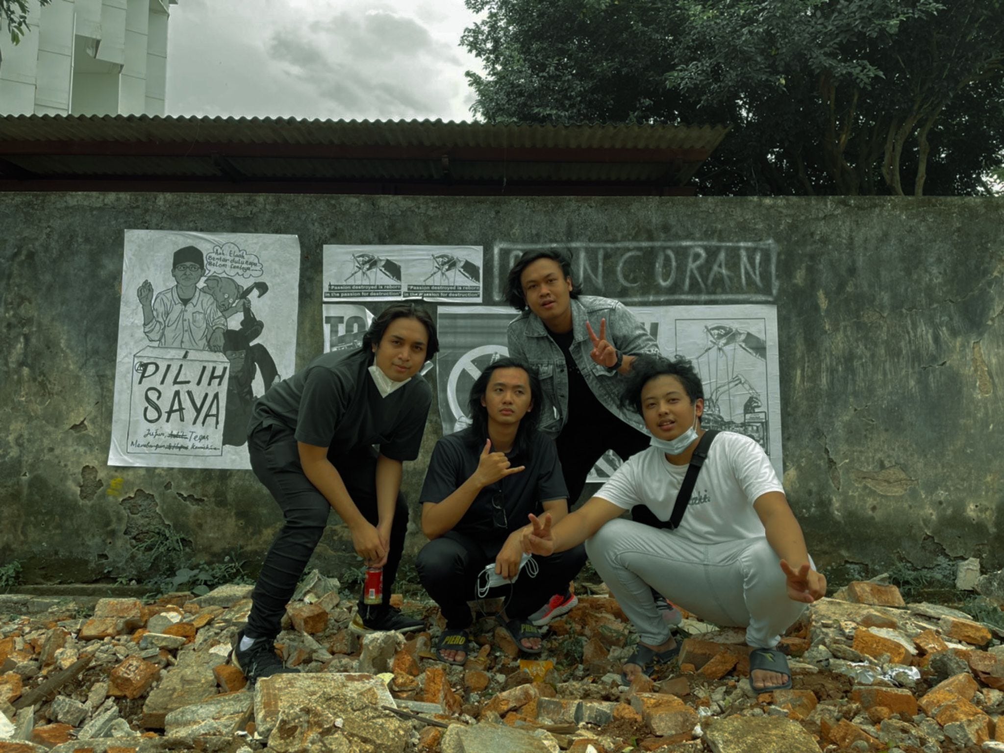 Frigas zalwi photo