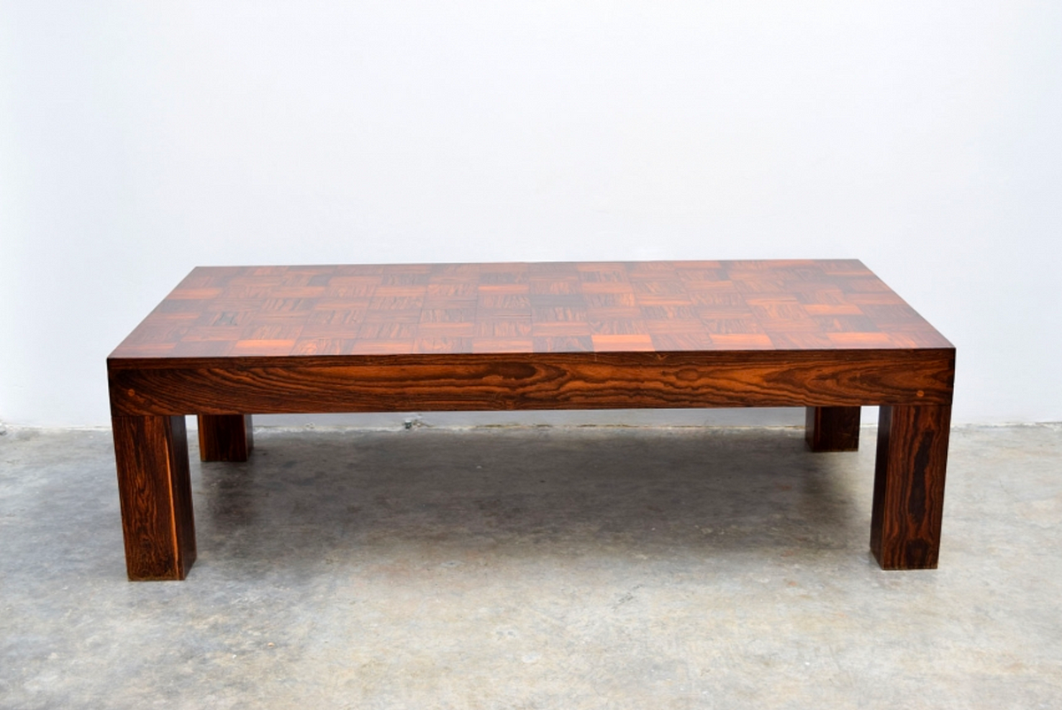 Table com. Wood Table. Стол сверху под наклоном. BIOFIRE Wood Table. Coffee Table long.