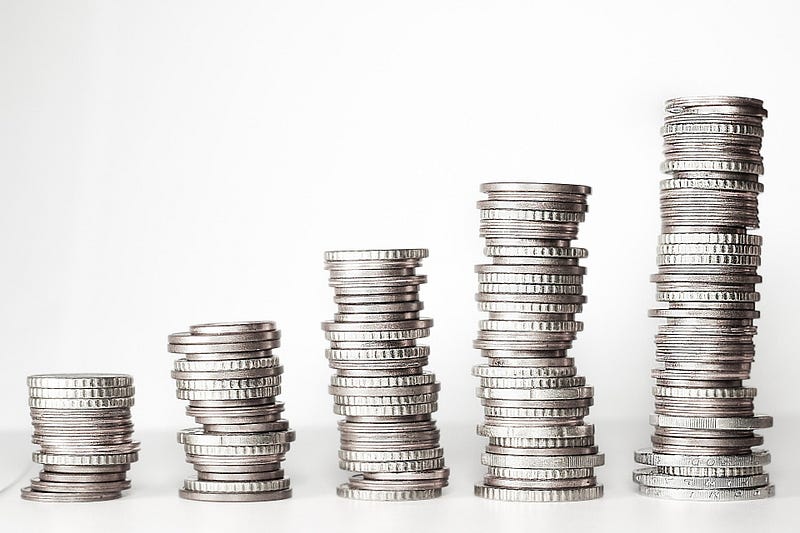 10 Powerful Money Habits That Quietly Build Wealth