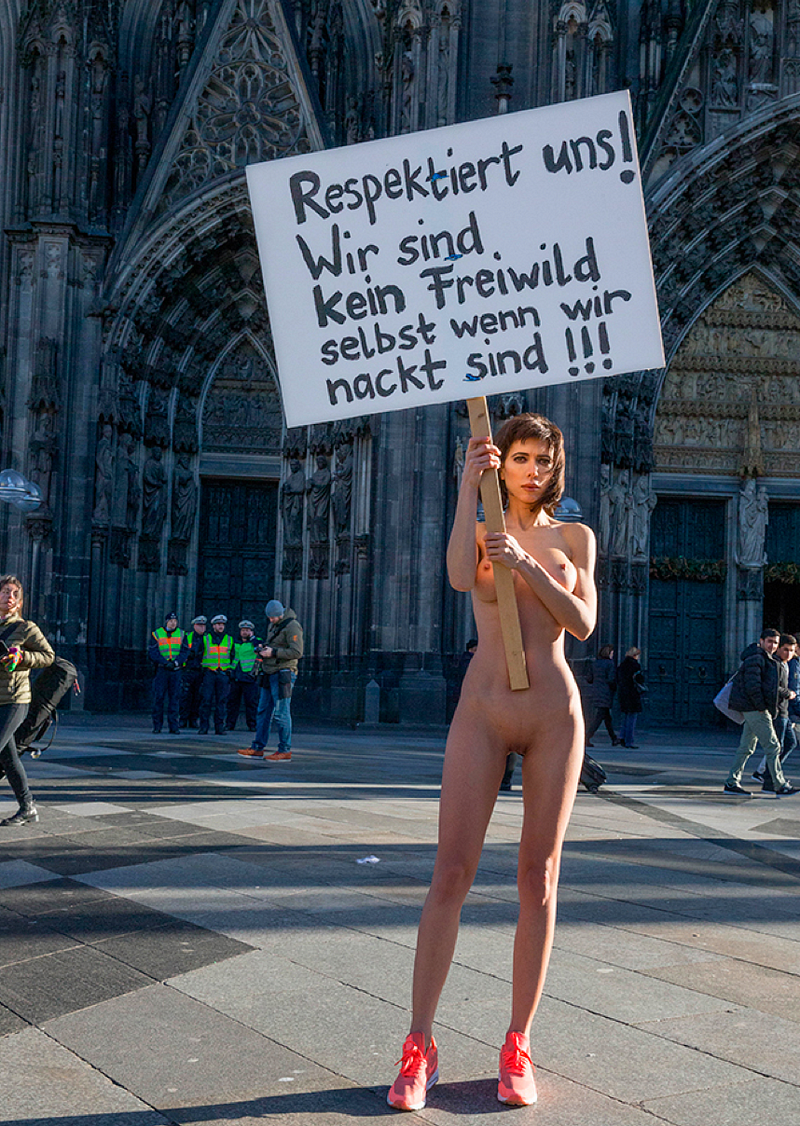 протест голых женщинах фото 58